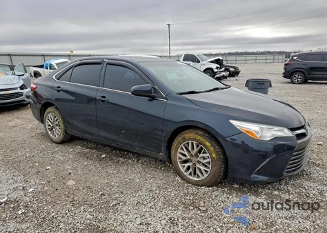 2016 Toyota Camry Le z USA, uszkodzony, nr VIN 4T1BF1FKXGU244906
